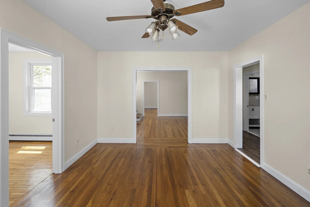 5 bed, 1 bath apartment for rent at 37 Union Unit 2, Everett — photo 4 of 19