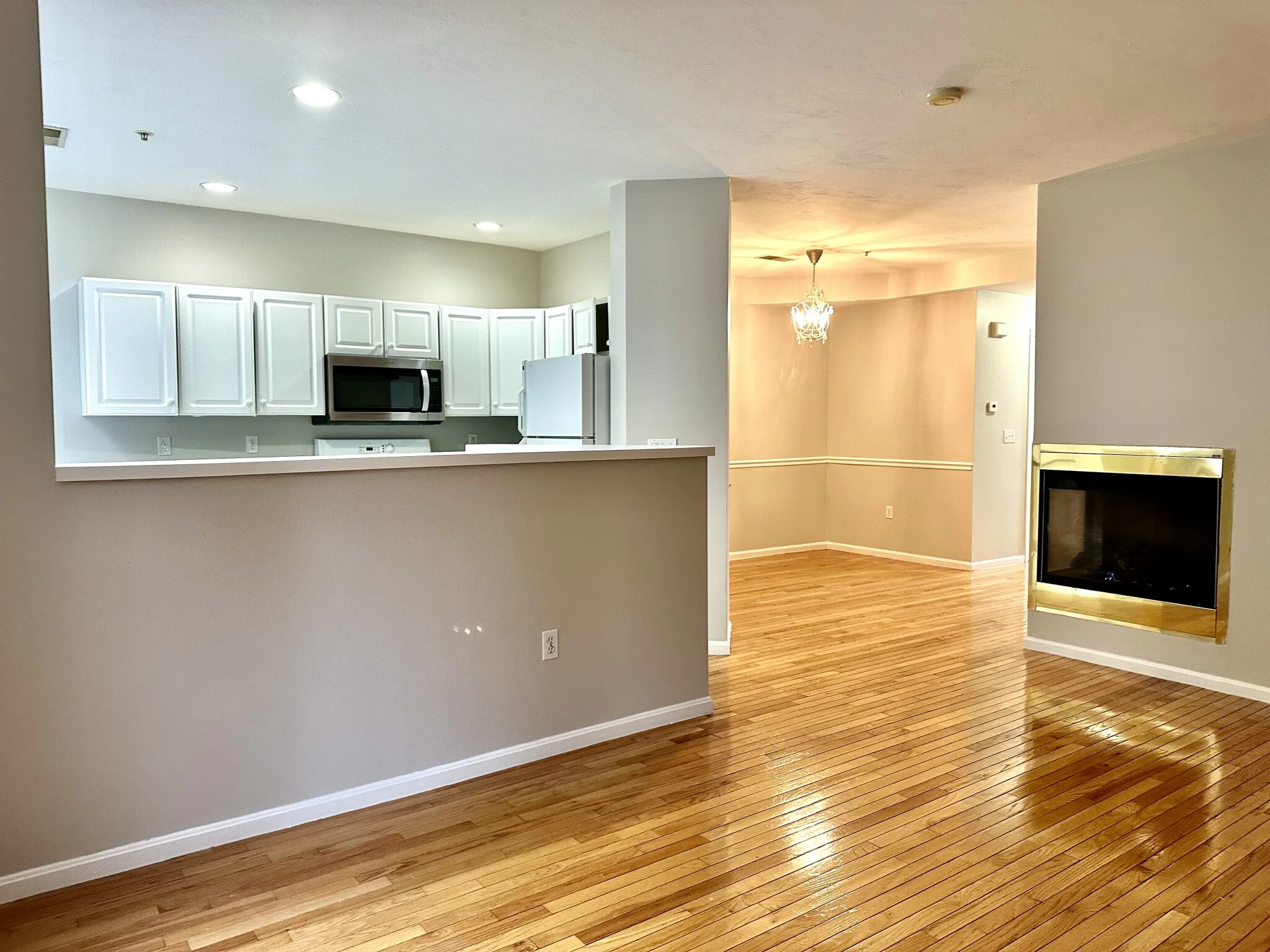 3 bed, 2.5 bath apartment for rent at 37 Village Dr Unit Th, Quincy — photo 15 of 43