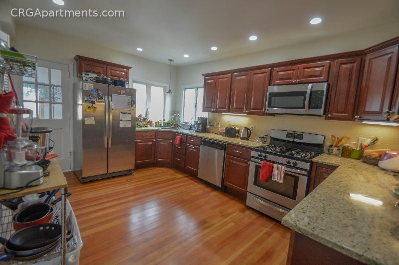 5 bed, 2 bath apartment for rent at 37 Walker St Unit 2T, Tufts — photo 2 of 15