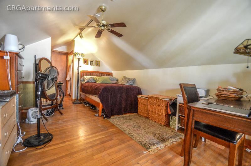5 bed, 2 bath apartment for rent at 37 Walker St Unit 2T, Tufts — photo 13 of 15