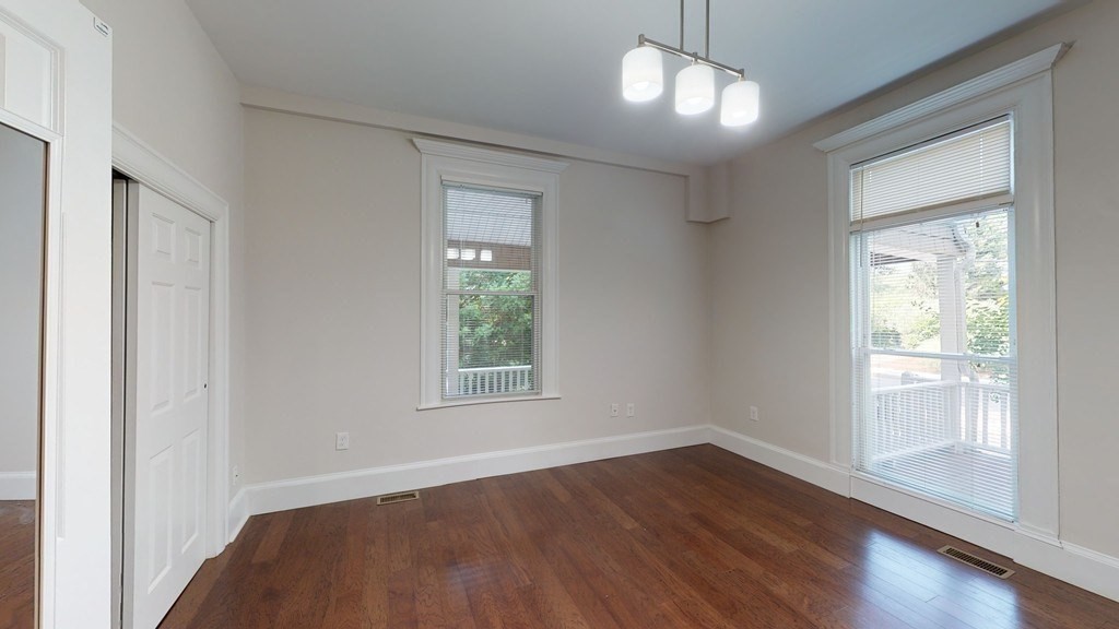 3 bed, 3 bath apartment for rent at 37 Walnut Pl Unit 1, Newtonville — photo 19 of 22