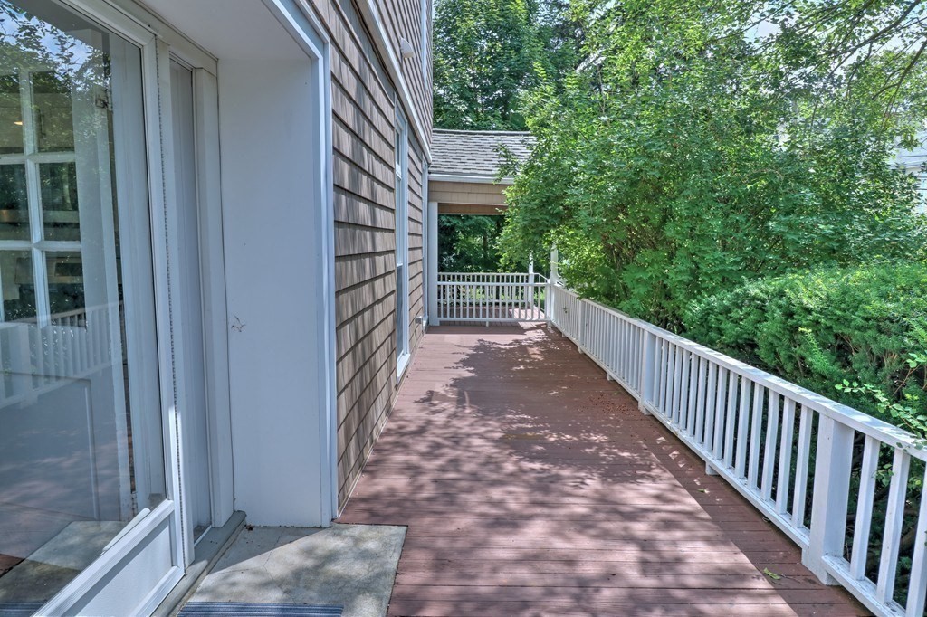 3 bed, 3 bath apartment for rent at 37 Walnut Pl Unit 1, Newtonville — photo 3 of 22