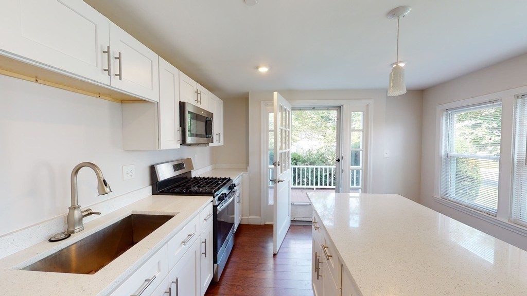 3 bed, 3 bath apartment for rent at 37 Walnut Pl Unit 1, Newtonville — photo 22 of 22