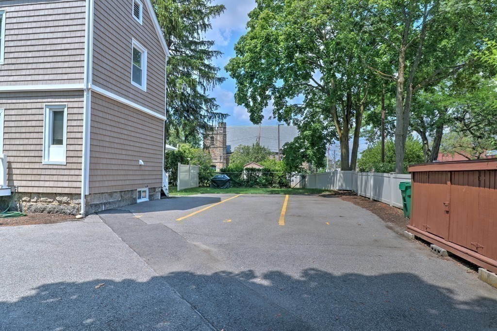 3 bed, 3 bath apartment for rent at 37 Walnut Pl Unit 1, Newtonville — photo 10 of 22