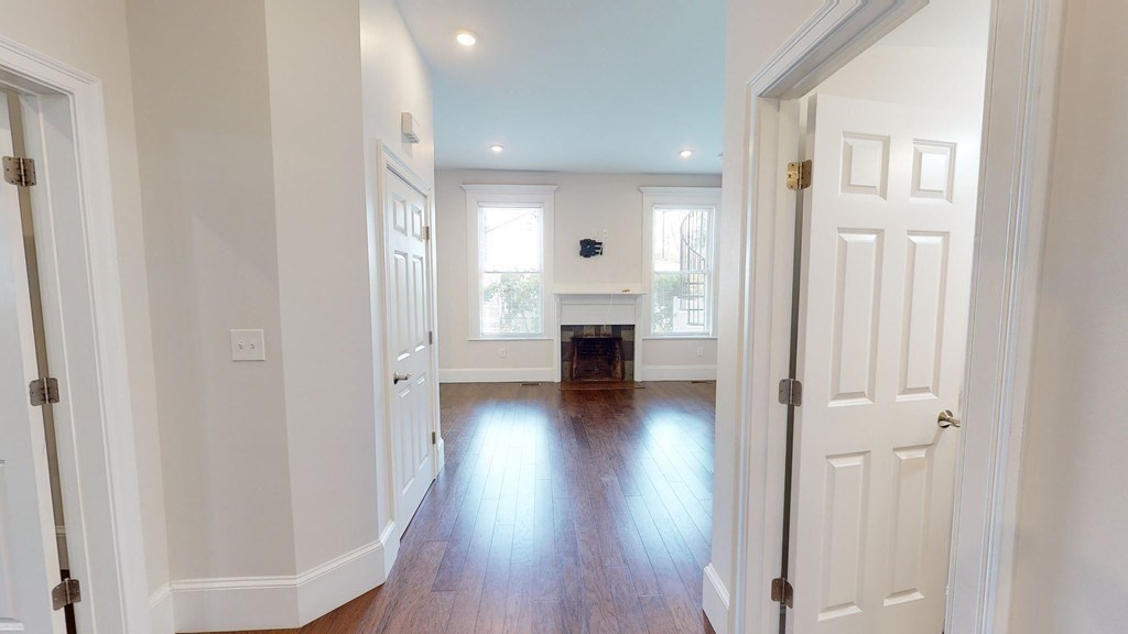 3 bed, 3 bath apartment for rent at 37 Walnut Pl Unit 1, Newtonville — photo 21 of 22