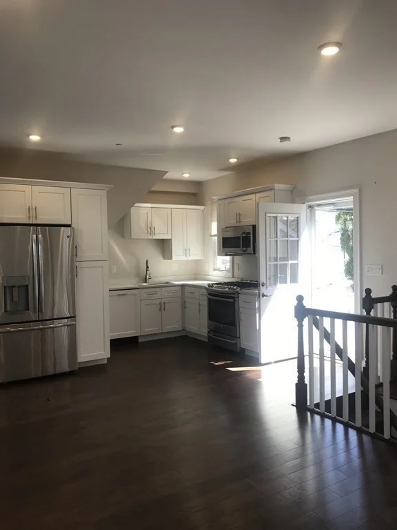 2 bed, 2 bath apartment for rent at 37 Walnut Pl Unit 2, Newtonville — photo 5 of 12