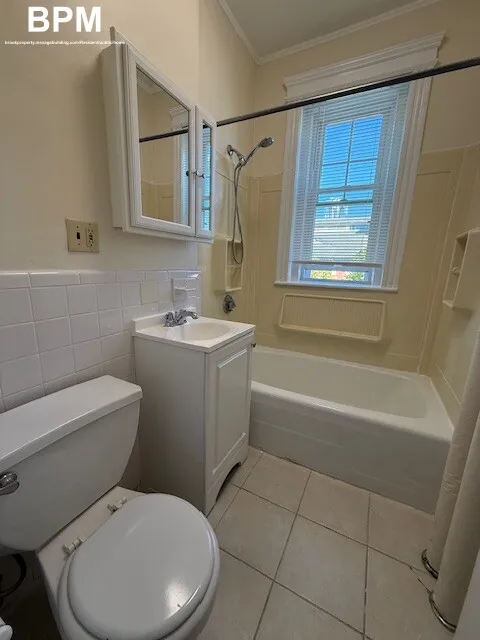 1 bed, 1 bath apartment for rent at 37 Wendell St Unit 4, Baldwin — photo 5 of 5