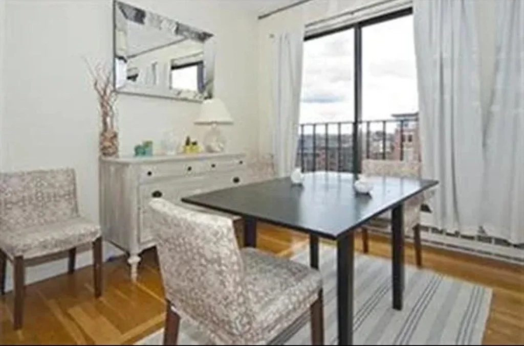 2 bed, 1 bath apartment for rent at 37 West Newton Unit 6, South End — photo 3 of 11