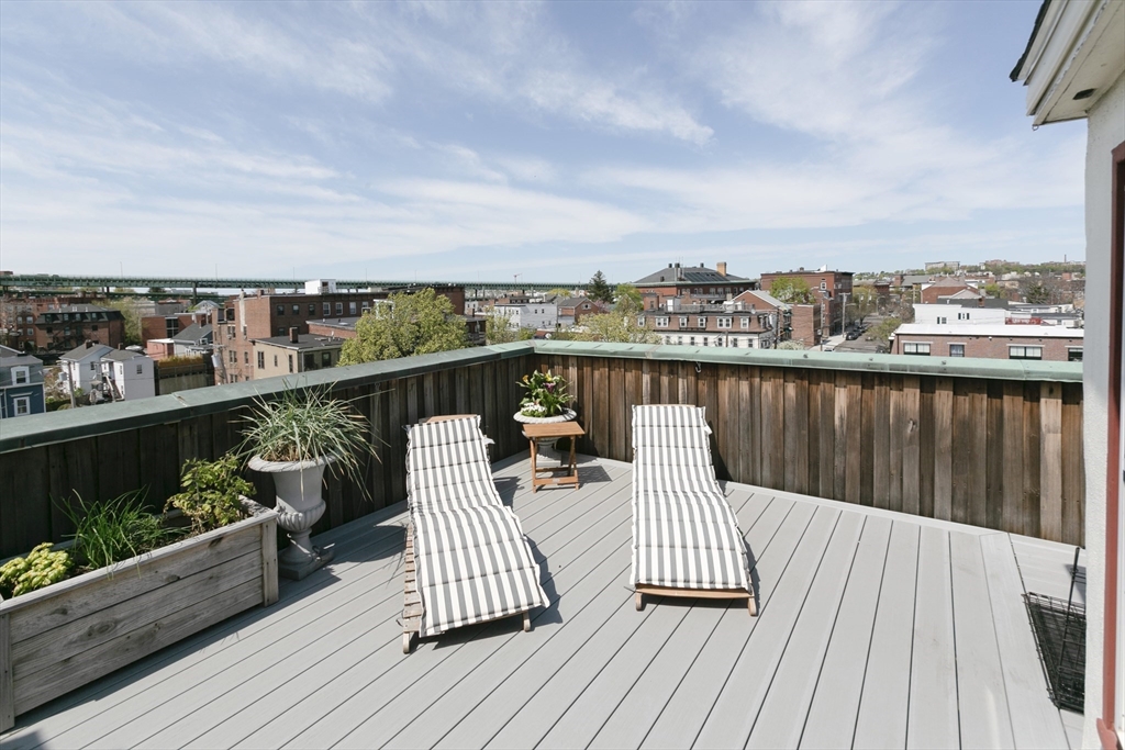 1 bed, 1 bath apartment for rent at 37 Winnisimmet St Unit 7, Chelsea — photo 26 of 30