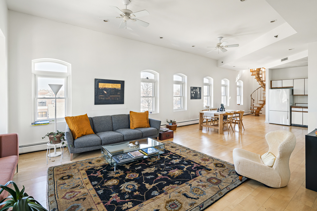 2 bed, 2 bath apartment for rent at 37 Winnisimmet St Unit 8, Chelsea — photo 3 of 19