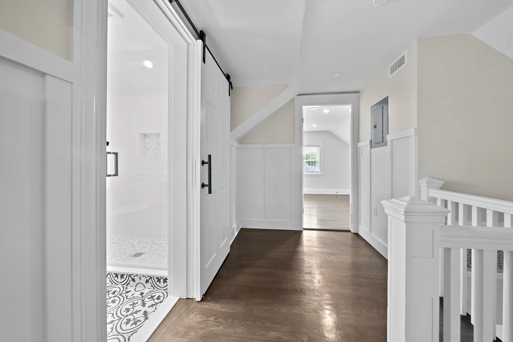 5 bed, 2 bath apartment for rent at 37 Wolcott Rd, Brookline — photo 25 of 40