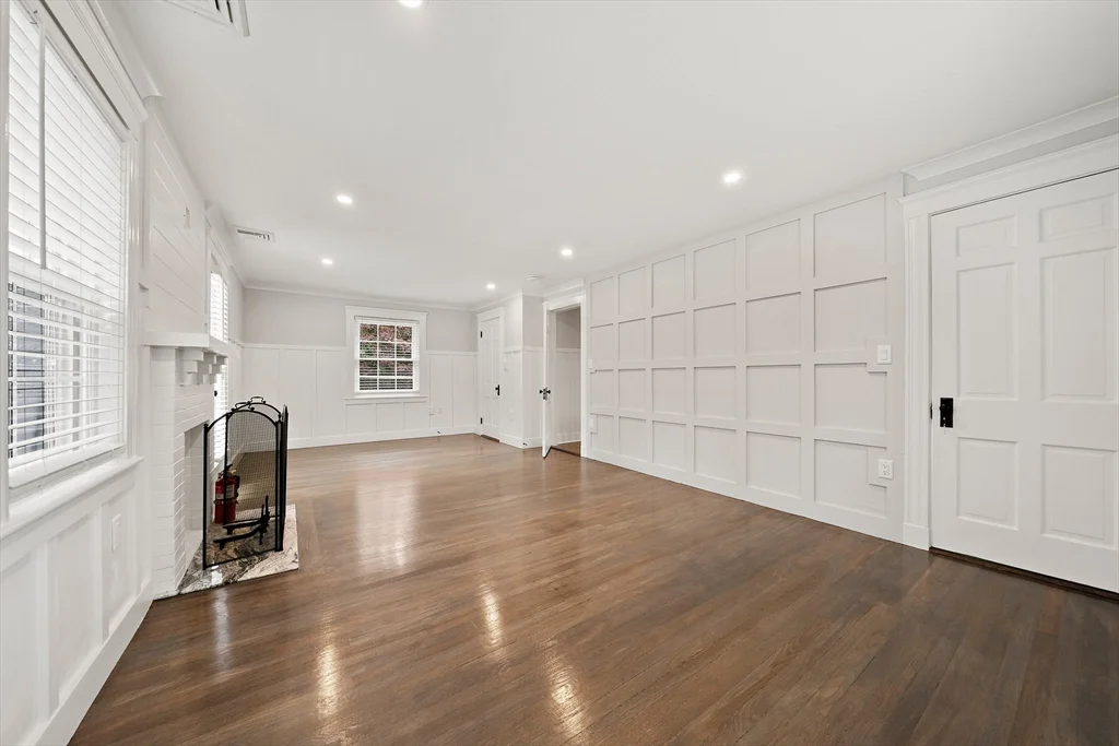5 bed, 2 bath apartment for rent at 37 Wolcott Rd, Brookline — photo 16 of 40