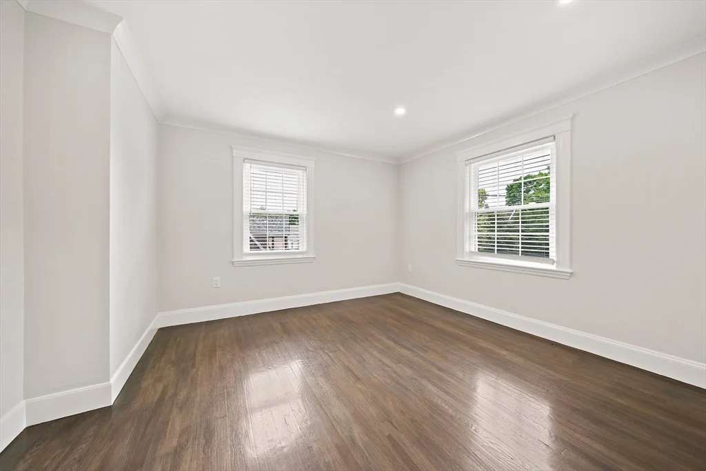 5 bed, 2 bath apartment for rent at 37 Wolcott Rd, Brookline — photo 19 of 40