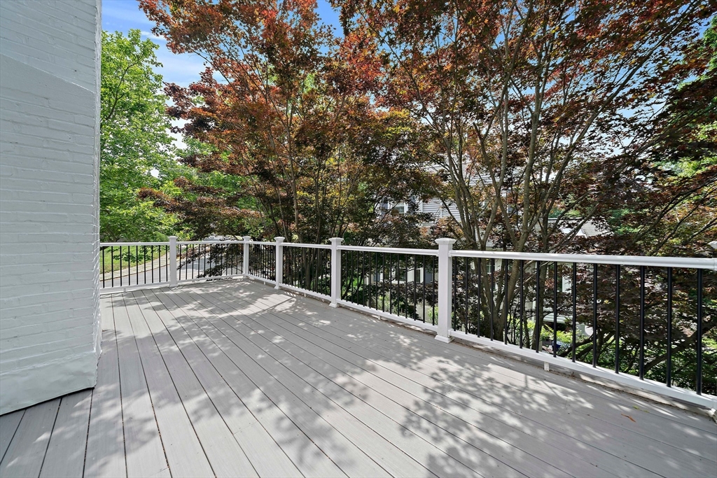 5 bed, 2 bath apartment for rent at 37 Wolcott Rd Unit 37, Chestnut Hill — photo 34 of 40