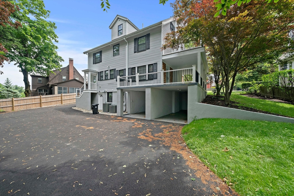 5 bed, 2 bath apartment for rent at 37 Wolcott Rd Unit 37, Chestnut Hill — photo 37 of 40
