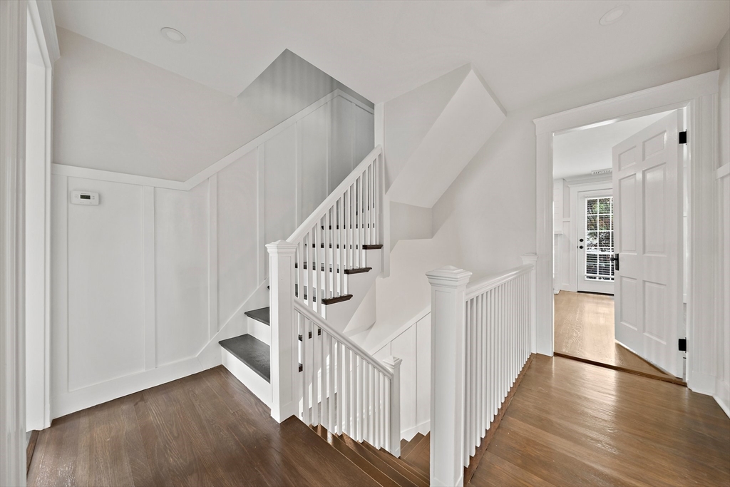 5 bed, 2 bath apartment for rent at 37 Wolcott Rd Unit 37, Chestnut Hill — photo 23 of 40