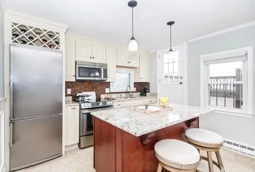 1 bed, 1 bath apartment for rent at 370 Bunker Hill St Unit 4, Charlestown — photo 1 of 9