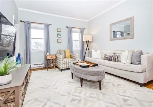 1 bed, 1 bath apartment for rent at 370 Bunker Hill St Unit 4, Charlestown — photo 3 of 9