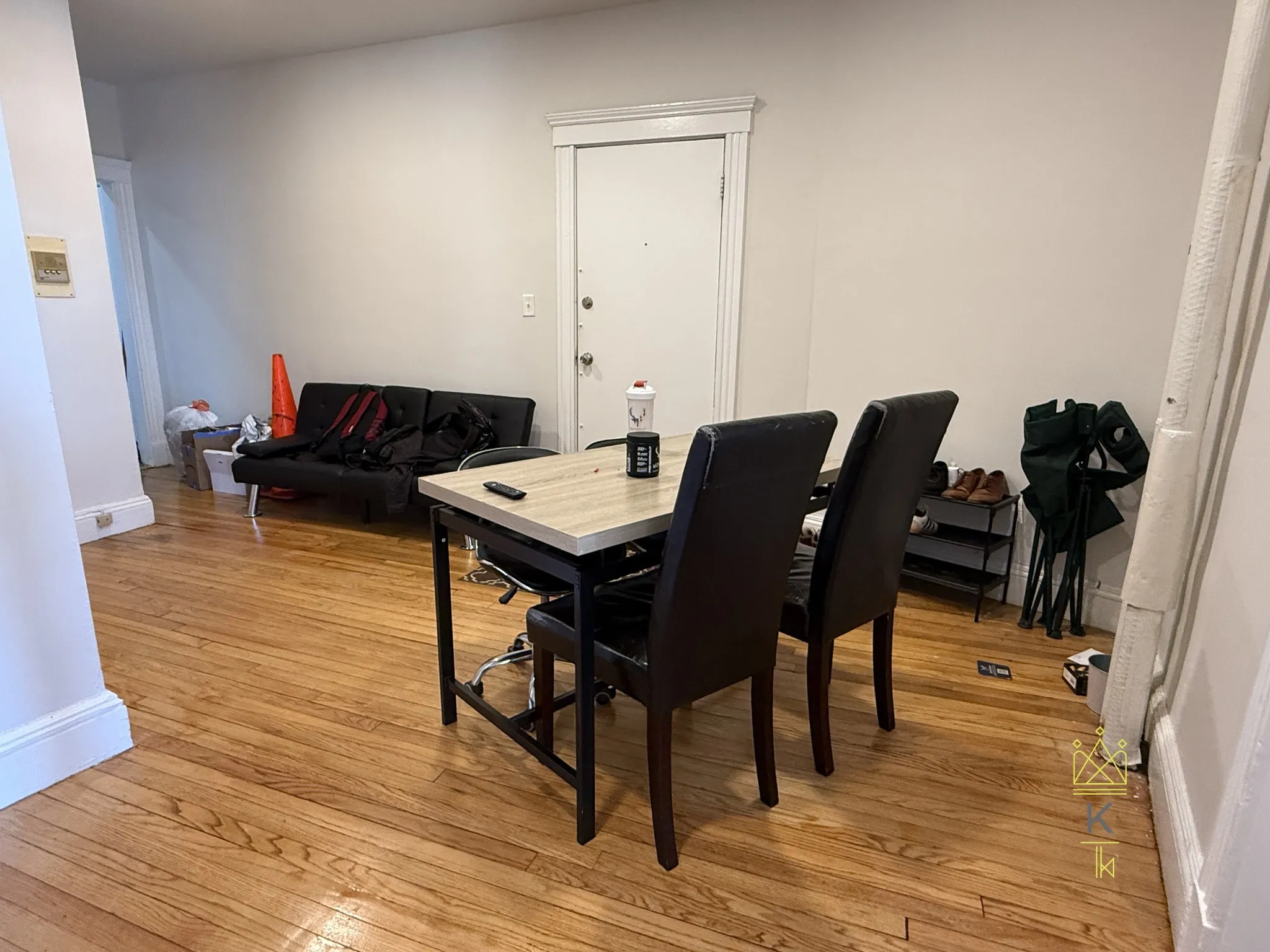 3 bed, 1 bath apartment for rent at 370 Chestnut Hill Ave Unit 21, Brighton — photo 4 of 16
