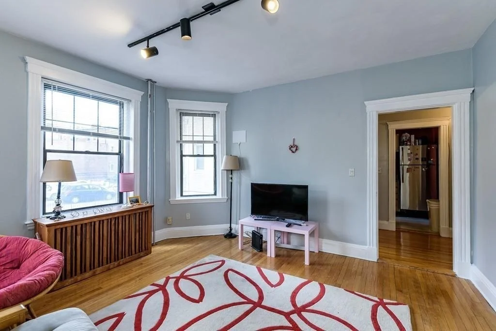 2 bed, 1 bath apartment for rent at 370 Chestnut Hill Ave Unit 23, Brighton — photo 2 of 12