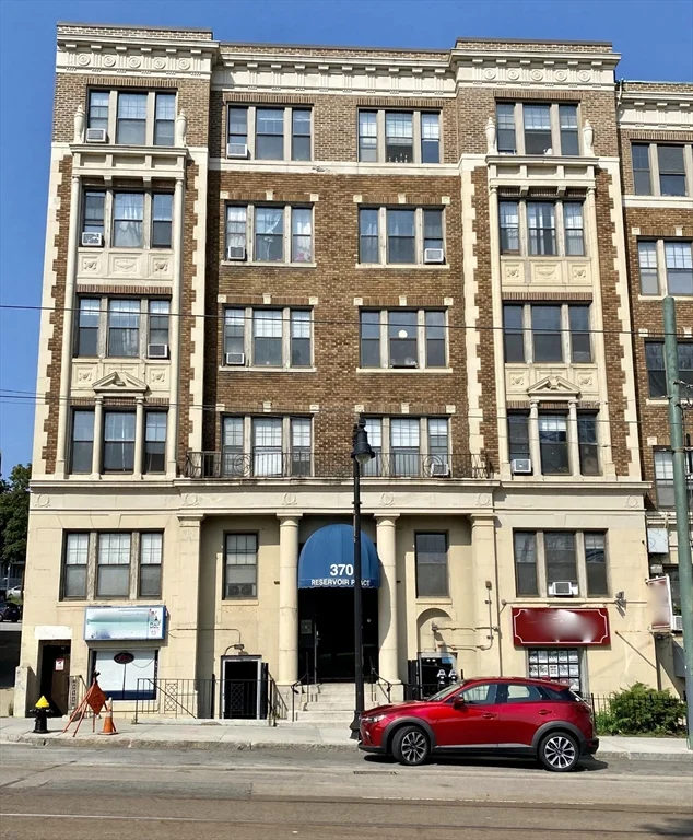 2 bed, 1 bath apartment for rent at 370 Chestnut Hill Ave Unit 35, Brighton — photo 16 of 17