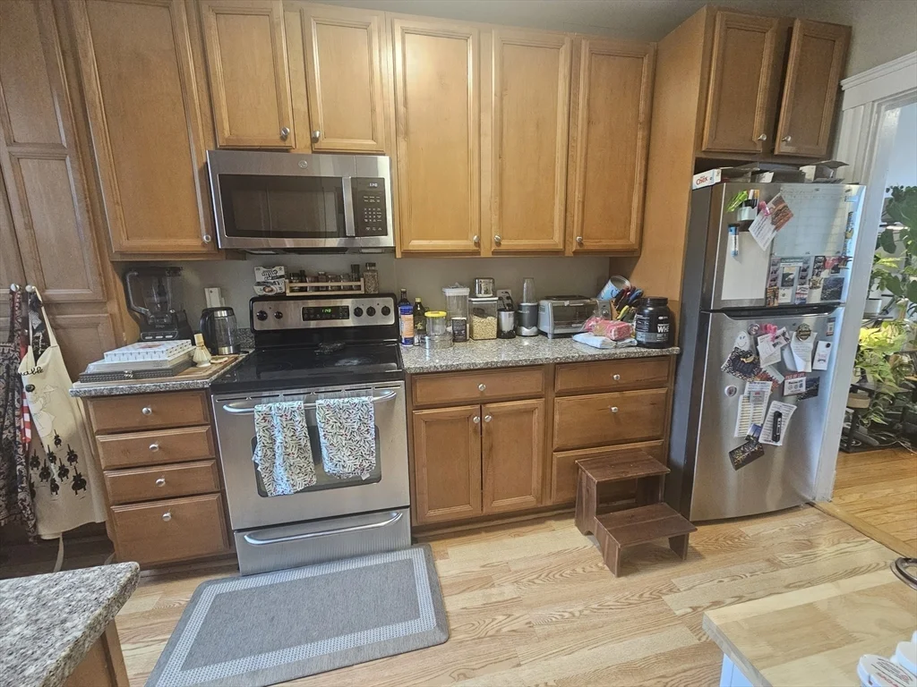 2 bed, 1 bath apartment for rent at 370 Chestnut Hill Ave Unit 35, Brighton — photo 2 of 17