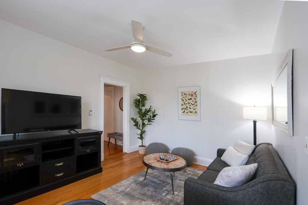 1 bed, 1 bath apartment for rent at 370 Chestnut Hill Ave Unit 54, Brighton — photo 5 of 17