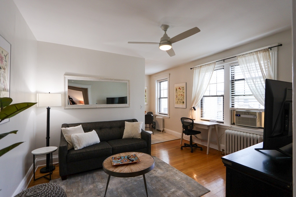 1 bed, 1 bath apartment for rent at 370 Chestnut Hill Ave Unit 54, Brighton — photo 3 of 17
