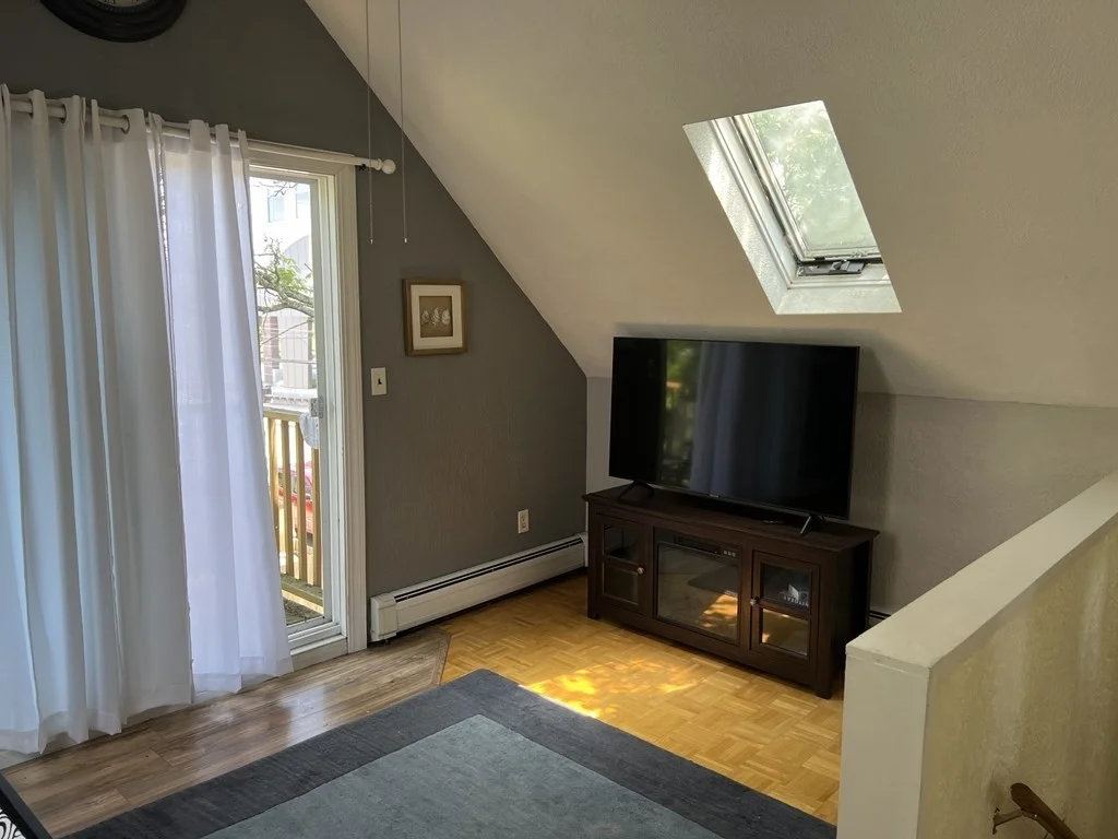 2 bed, 1 bath apartment for rent at 370 Main St Unit 1, Winthrop