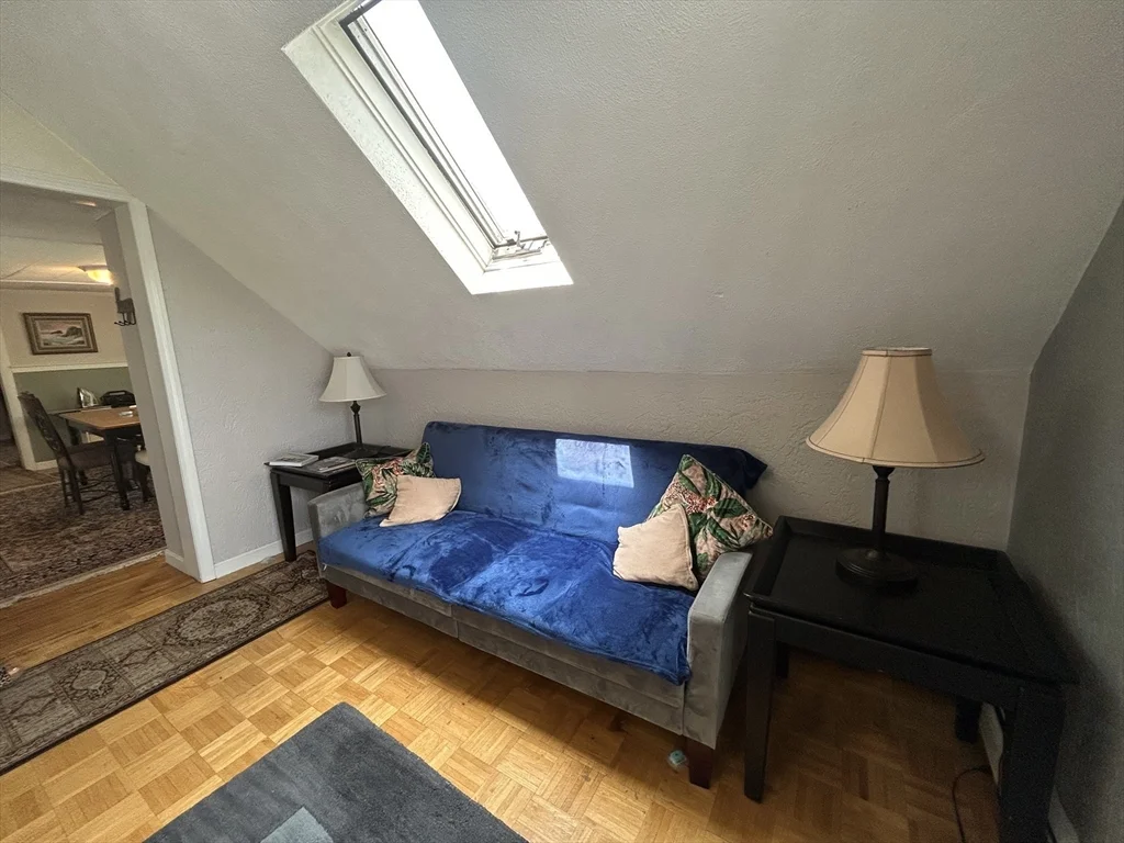 2 bed, 1 bath apartment for rent at 370 Main St Unit 2, Winthrop — photo 4 of 26