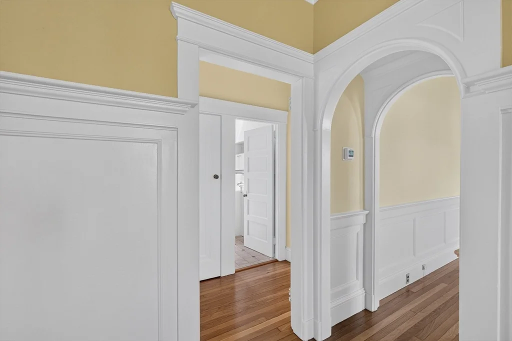 2 bed, 1 bath apartment for rent at 370 Maple St Unit 1, New Bedford — photo 17 of 20