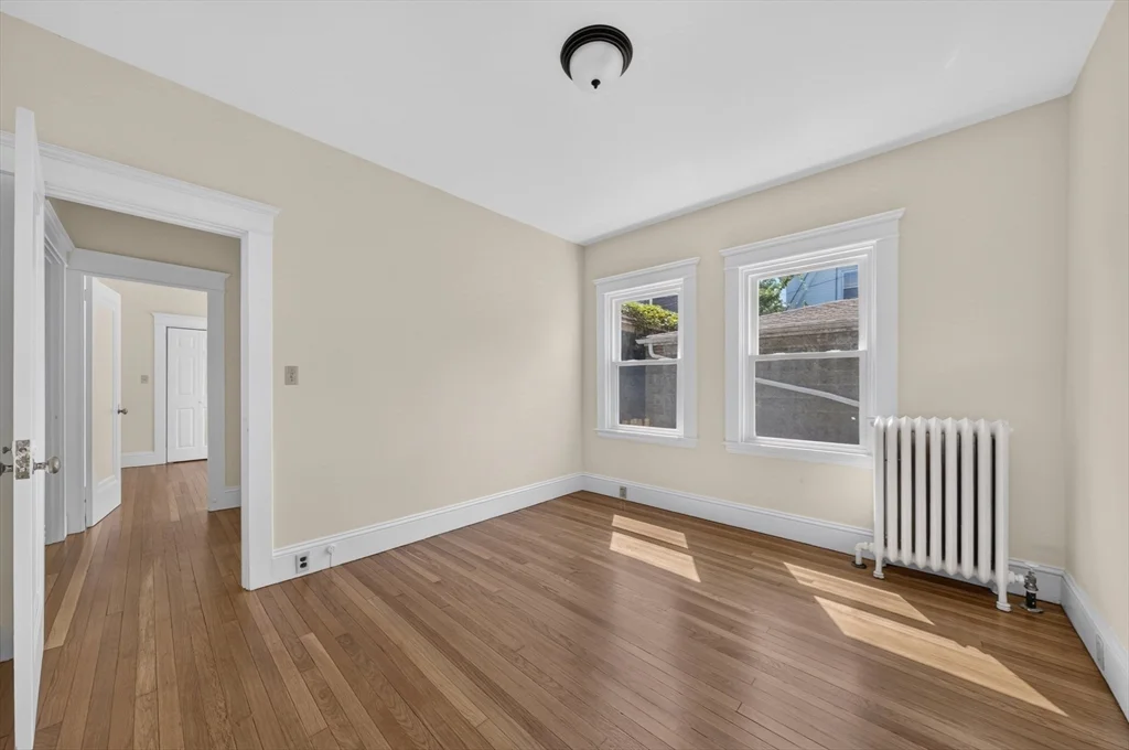 2 bed, 1 bath apartment for rent at 370 Maple St Unit 1, New Bedford — photo 19 of 20