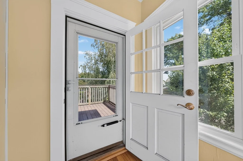2 bed, 1 bath apartment for rent at 370 Maple St Unit 2, New Bedford — photo 15 of 18