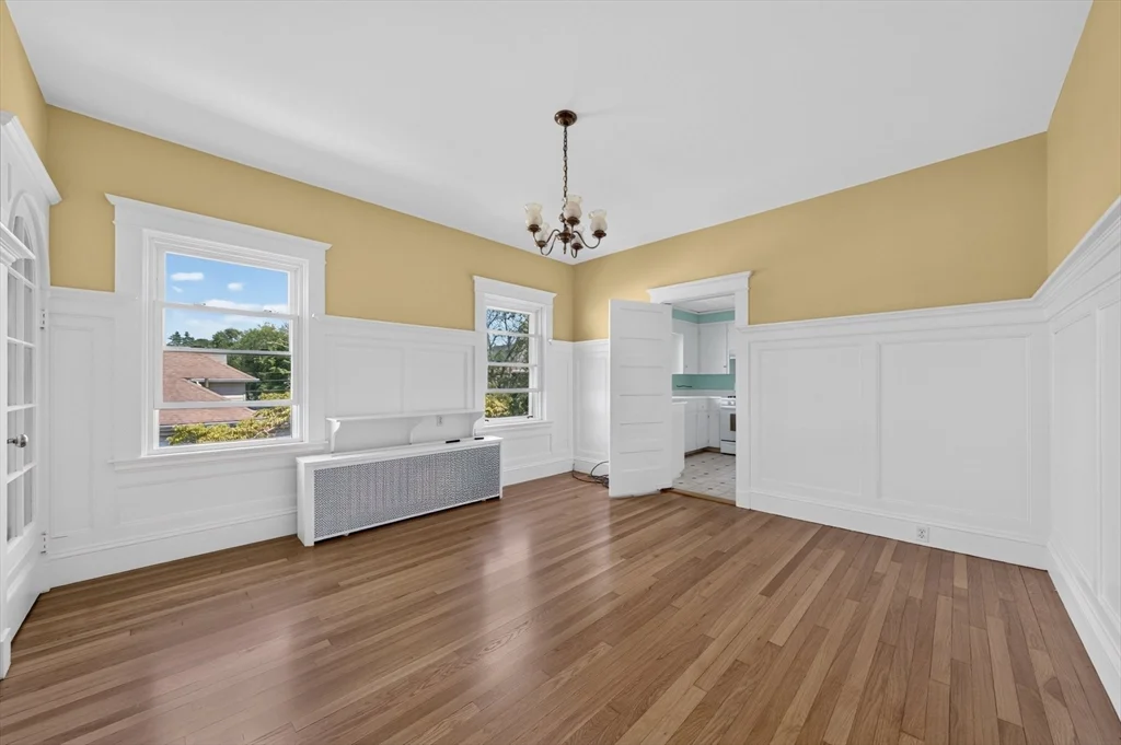 2 bed, 1 bath apartment for rent at 370 Maple St Unit 2, New Bedford — photo 7 of 18
