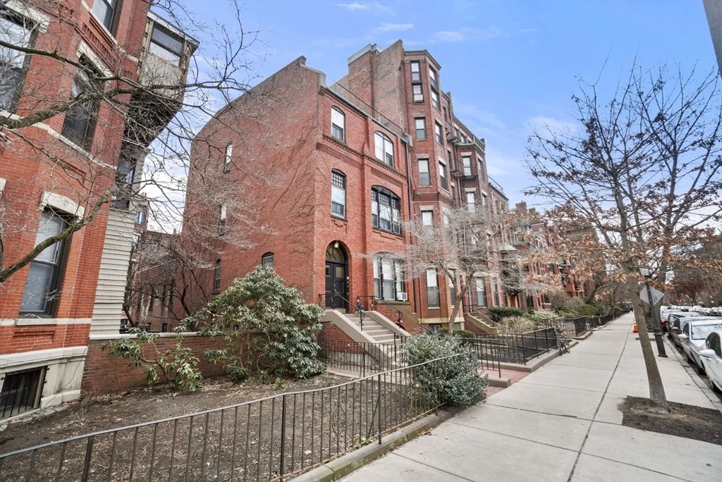 2 bed, 1 bath apartment for rent at 370 Marlborough St Unit 7, Back Bay — photo 31 of 31