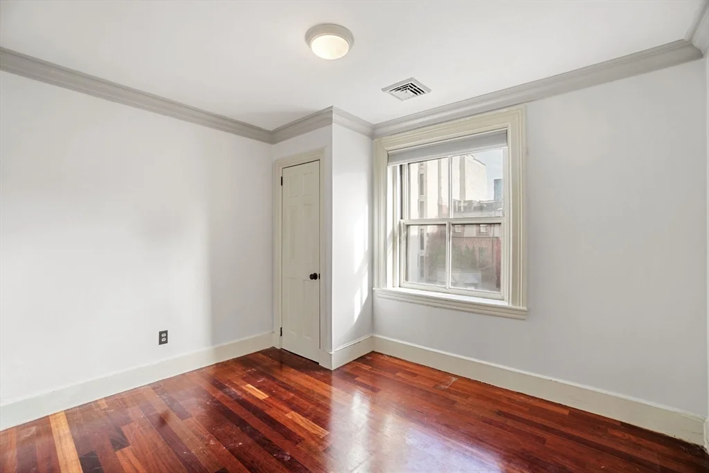 2 bed, 1 bath apartment for rent at 370 Marlborough St Unit 7, Back Bay — photo 19 of 31