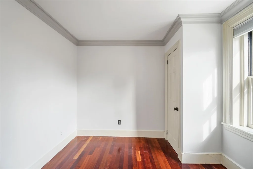 2 bed, 1 bath apartment for rent at 370 Marlborough St Unit 7, Back Bay — photo 27 of 31