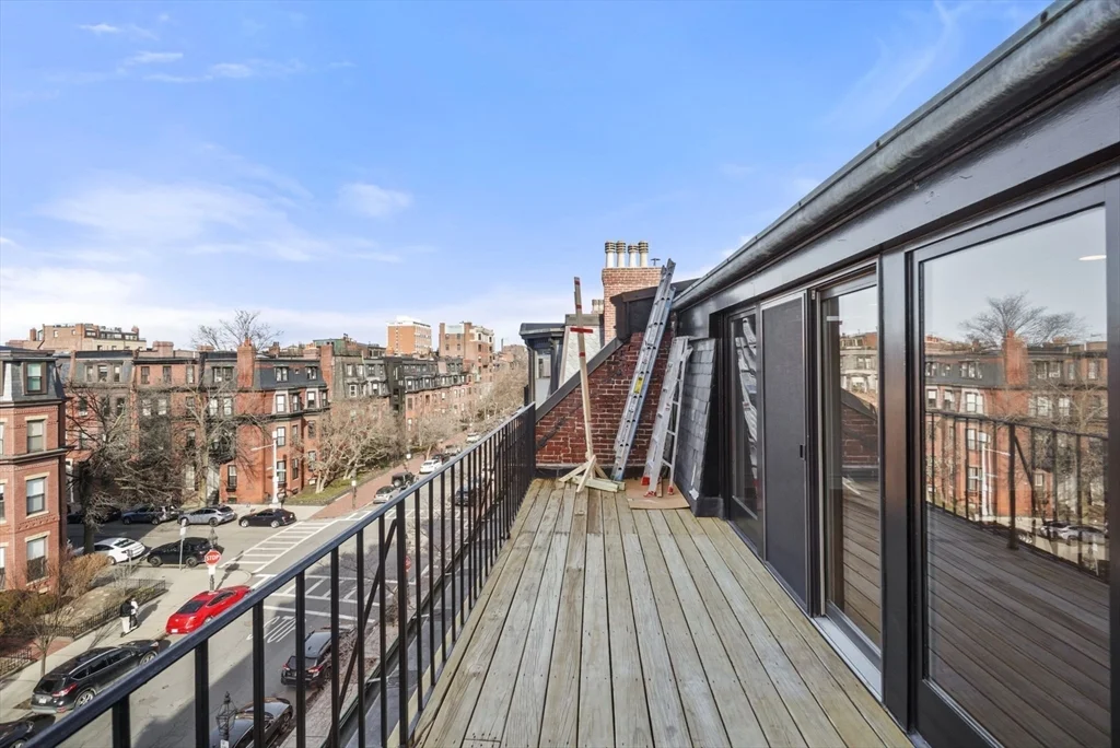 2 bed, 1 bath apartment for rent at 370 Marlborough St Unit 7, Back Bay — photo 8 of 31
