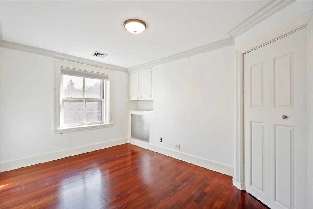 2 bed, 1 bath apartment for rent at 370 Marlborough St Unit 7, Back Bay — photo 18 of 31
