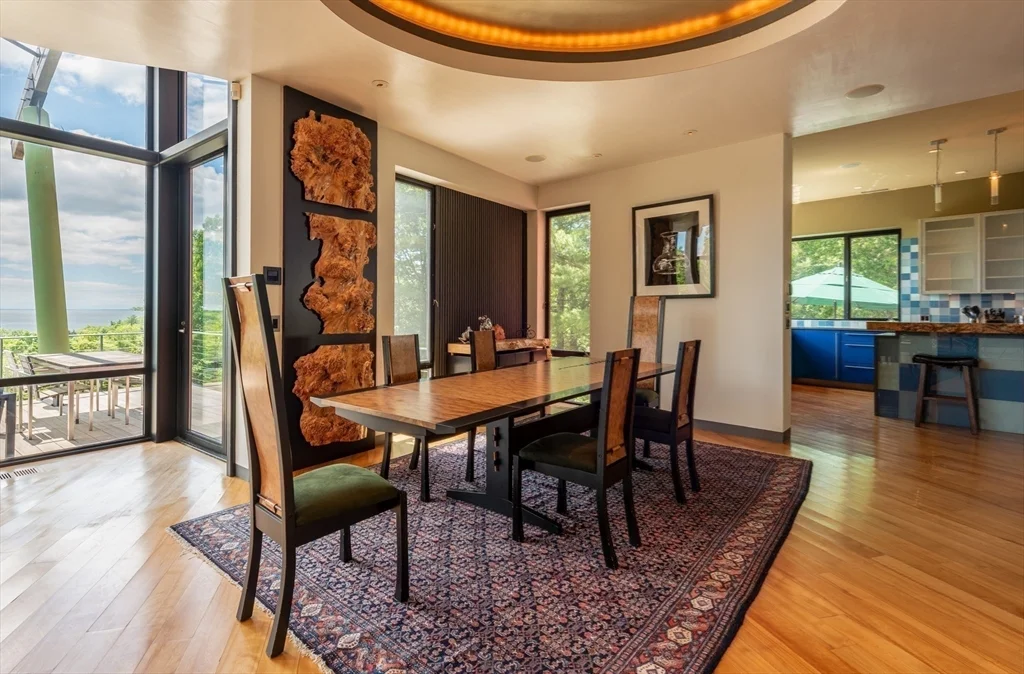 5 bed, 4+ bath apartment for rent at 370 Summer St, Kettle Cove Village — photo 11 of 39