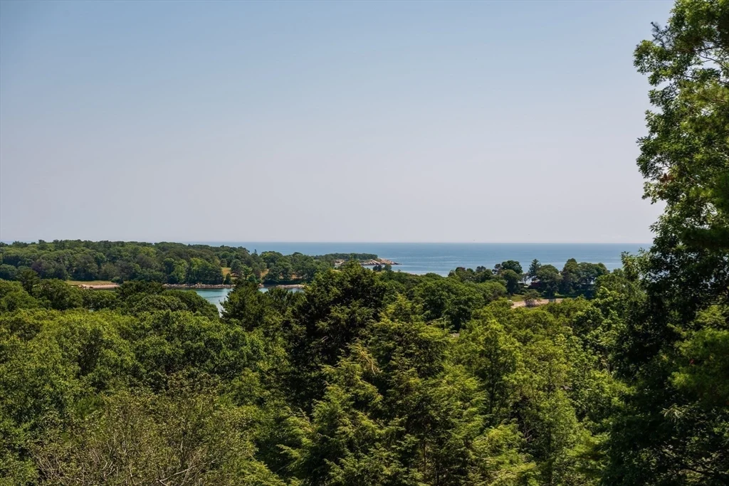 5 bed, 4+ bath apartment for rent at 370 Summer St, Kettle Cove Village — photo 31 of 39