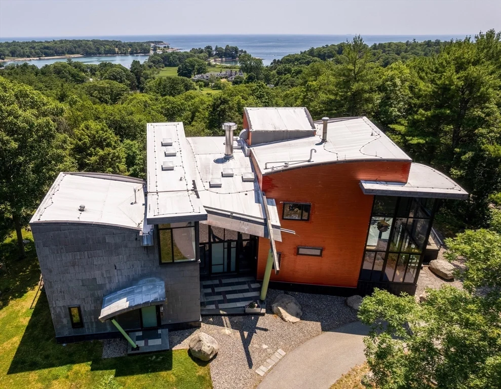5 bed, 4+ bath apartment for rent at 370 Summer St, Kettle Cove Village — photo 38 of 39