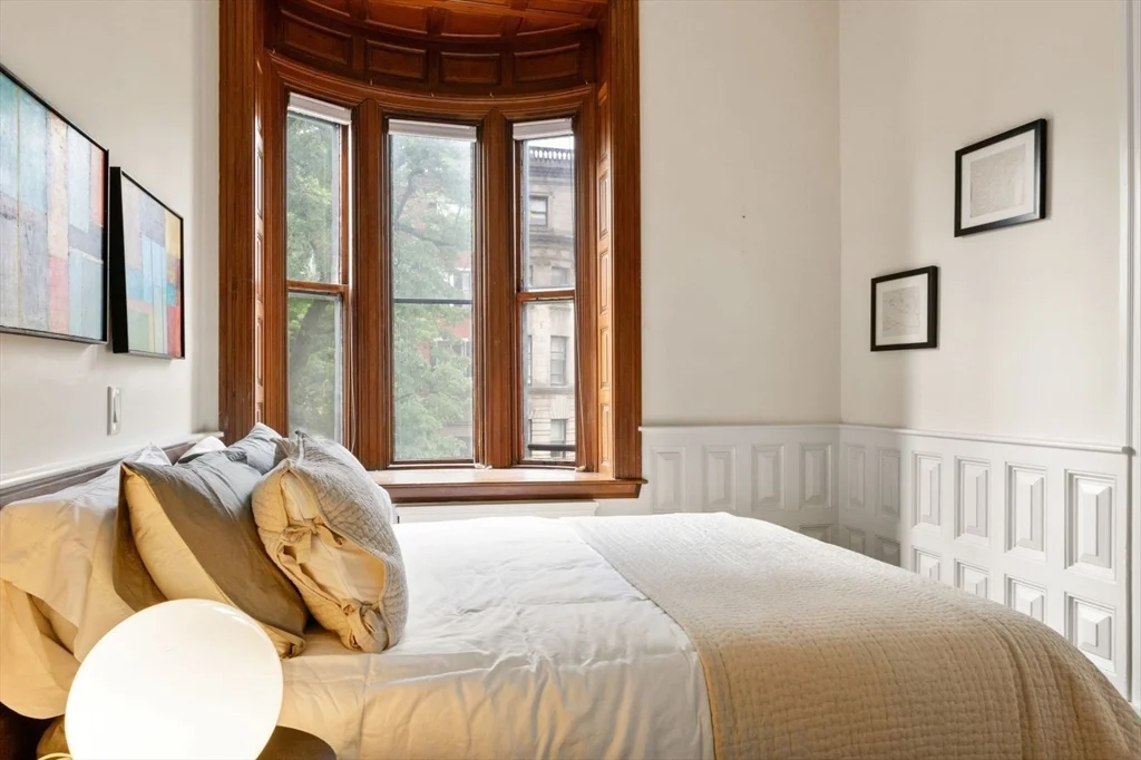1 bed, 1 bath apartment for rent at 371 Beacon St Unit 5, Back Bay — photo 9 of 21