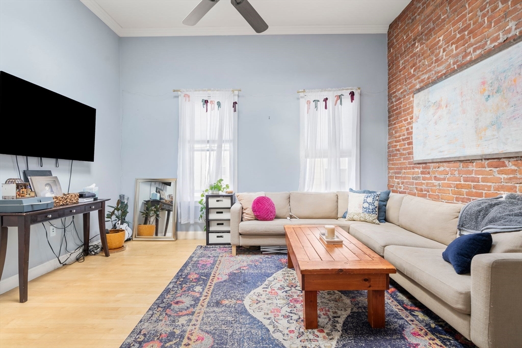 2 bed, 2 bath apartment for rent at 371 Cardinal Medeiros Ave Unit 3, Cambridge — photo 4 of 24