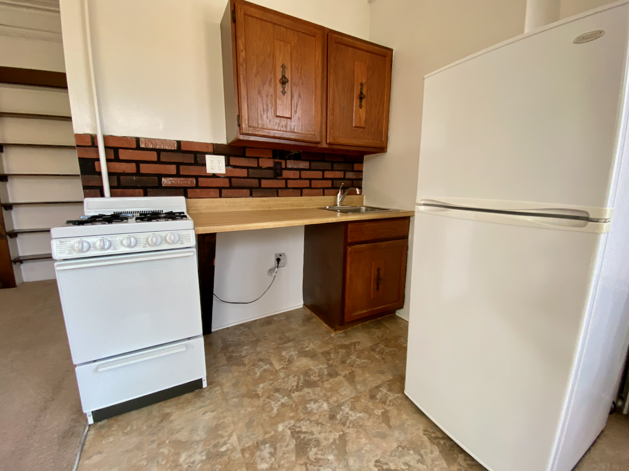 Studio bed, 1 bath apartment for rent at 371 Commonwealth Ave Unit 504, Back Bay — photo 3 of 6