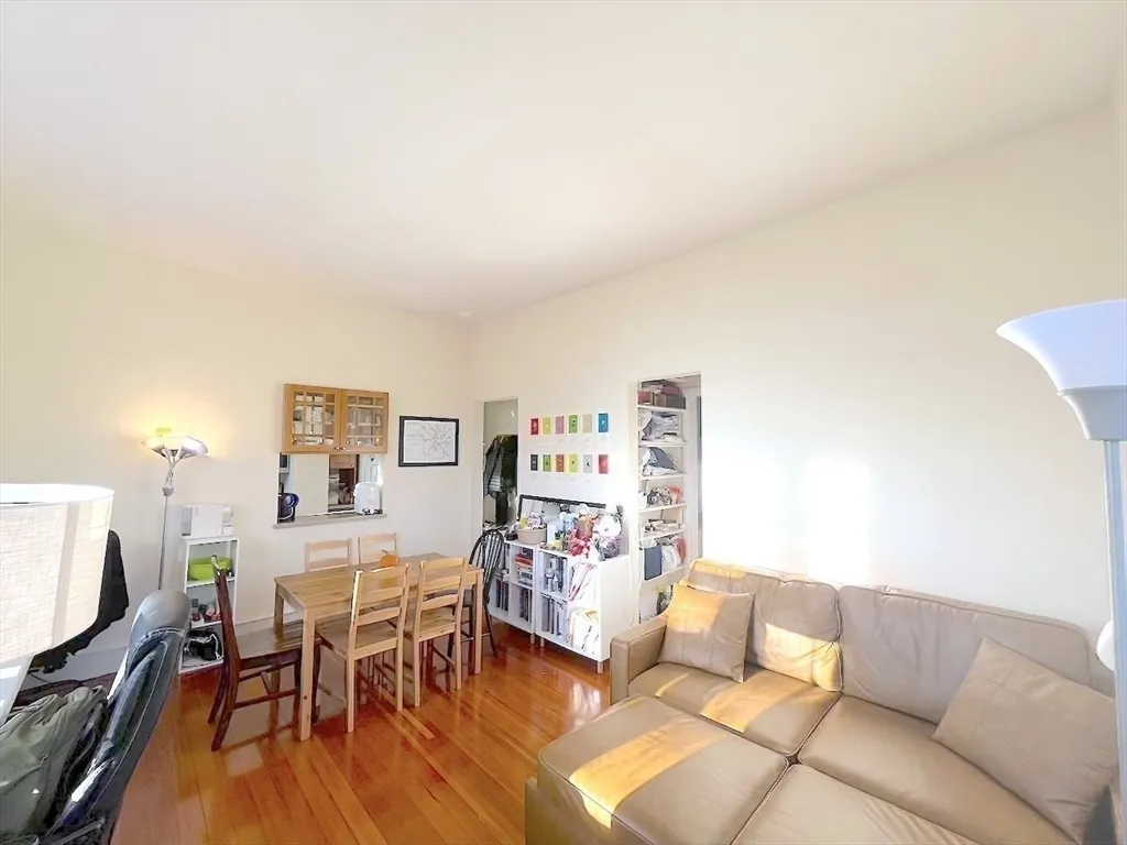 1 bed, 1 bath apartment for rent at 371 Harvard St Unit 3C, Mid-Cambridge — photo 11 of 27