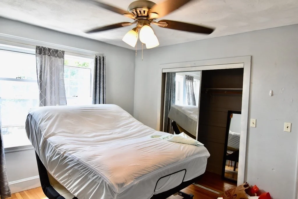 4 bed, 2 bath apartment for rent at 371 Savin Hill Unit 2, Dorchester — photo 26 of 31