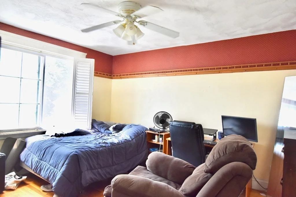 4 bed, 2 bath apartment for rent at 371 Savin Hill Unit 2, Dorchester — photo 22 of 31