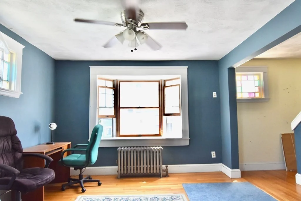 4 bed, 2 bath apartment for rent at 371 Savin Hill Unit 2, Dorchester — photo 5 of 31