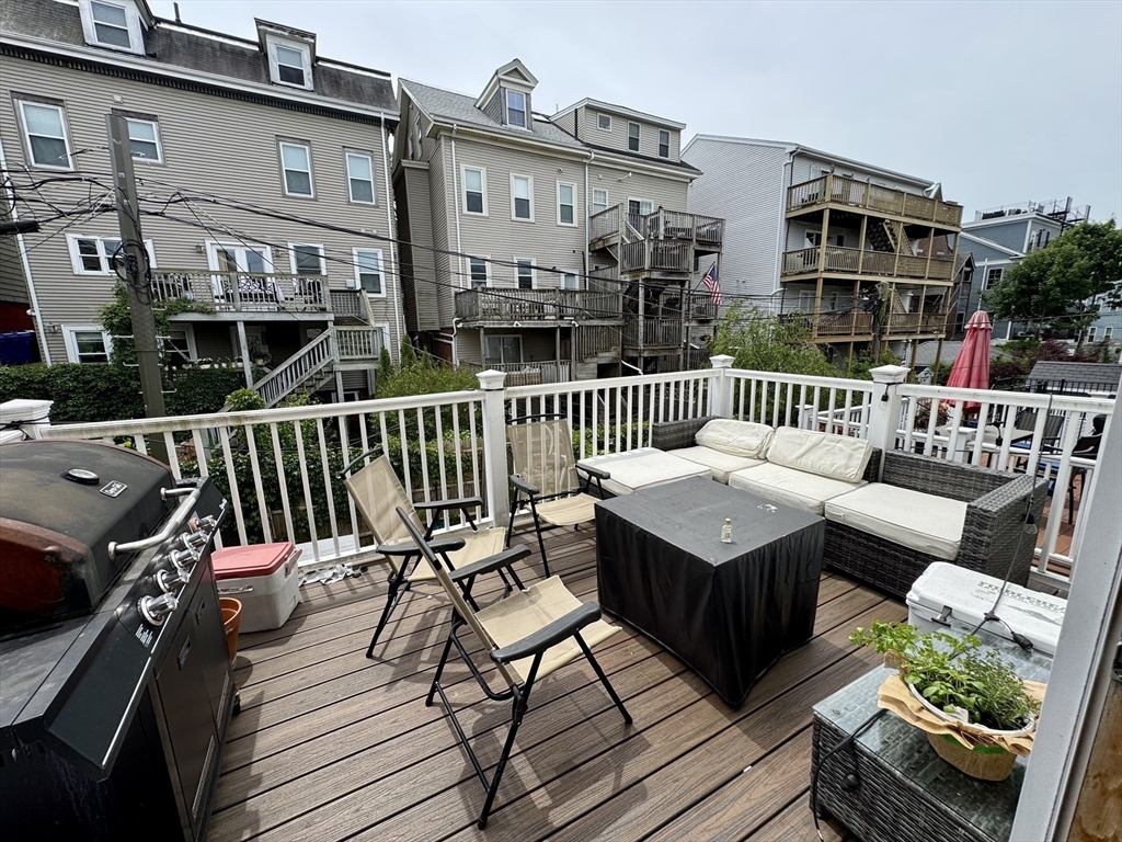 3 bed, 2 bath apartment for rent at 371 Silver St Unit single, South Boston — photo 20 of 33